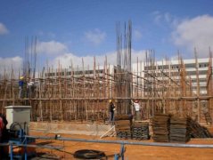 農(nóng)民公該如何選擇建筑勞務(wù)公司？